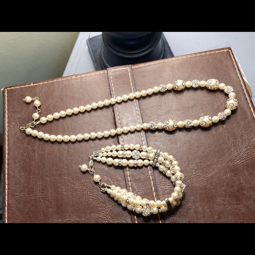Faux Pearl Necklace and Bracelet Set